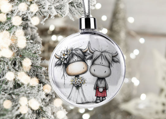 Christmas Bauble | Christmas Ornament | Christmas Decoration | Highland Cow | Made to Order | In Love with Moo